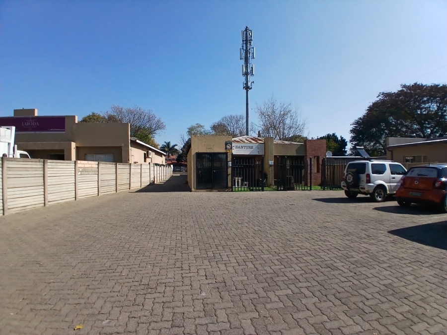 To Let Commercial Property for Rent in Rustenburg Central North West